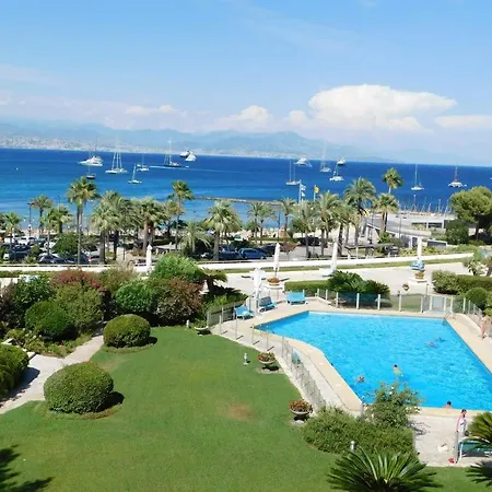 Apartment Superb T4 'port Aubernon' With Sea View Air Conditioningparking And Pool