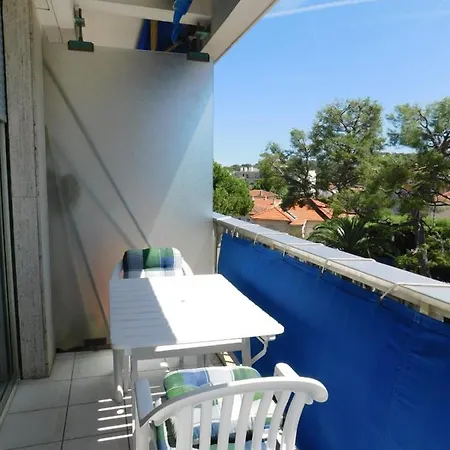 Superb T4 'port Aubernon' With Sea View Air Conditioningparking And Pool