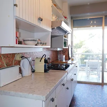Apartment Superb T4 'port Aubernon' With Sea View Air Conditioningparking And Pool
