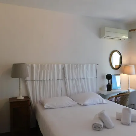Superb T4 'port Aubernon' With Sea View Air Conditioningparking And Pool * Antibes
